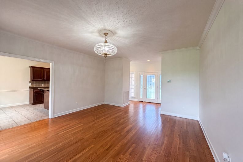Photo 8 of 30 of 1044 Laramie Ct, Murfreesboro, TN