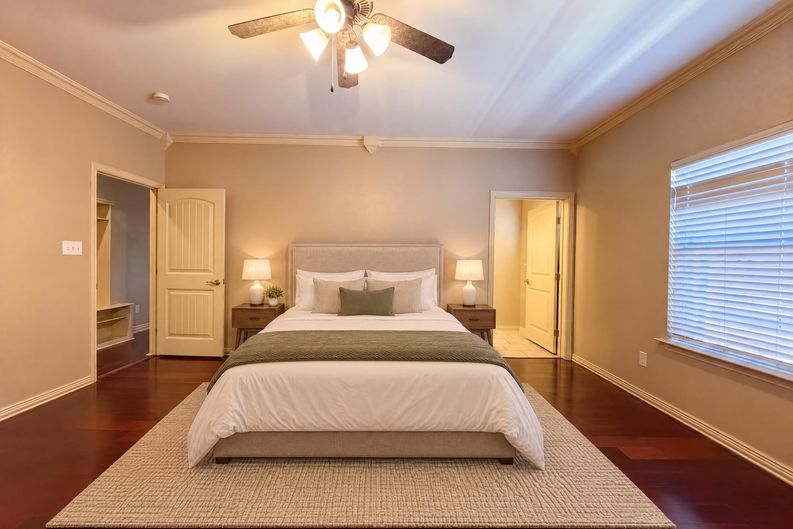 Photo 6 of 20 of 5107 Chesterfield Pl, Arlington, TX