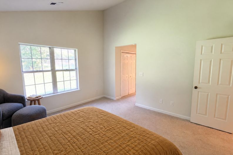 Photo 14 of 17 of 6223 Sunbridge Ct, Charlotte, NC