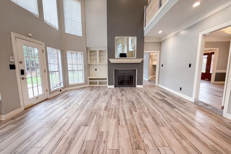 Photo 10 of 27 of 6127 Willowcrest Ct, Spring, TX