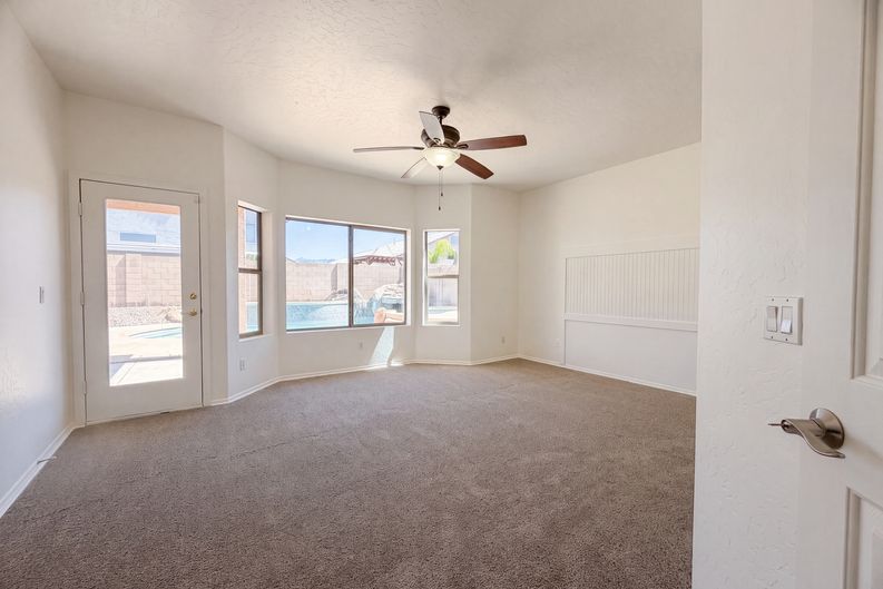 Photo 7 of 21 of 11422 E Dartmouth St, Mesa, AZ
