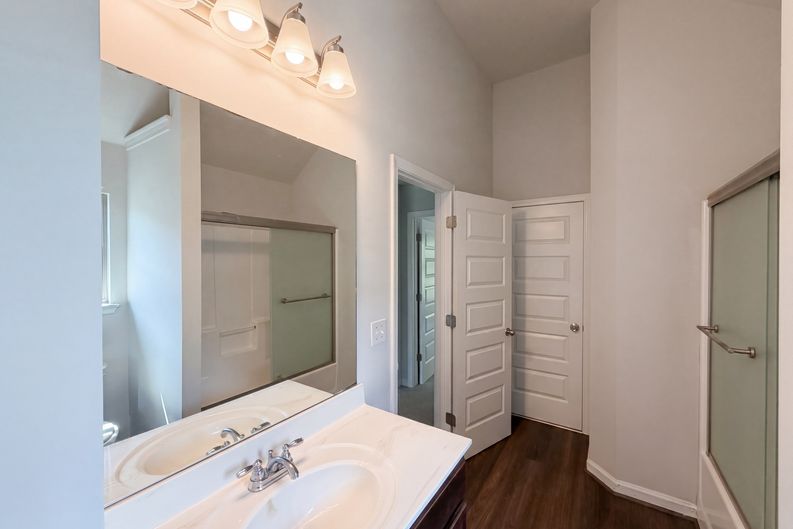 Photo 21 of 29 of 2182 Apple Orchard Way, Austell, GA