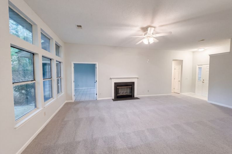 Photo 20 of 28 of 13 Stanford Ridge Ct, Irmo, SC