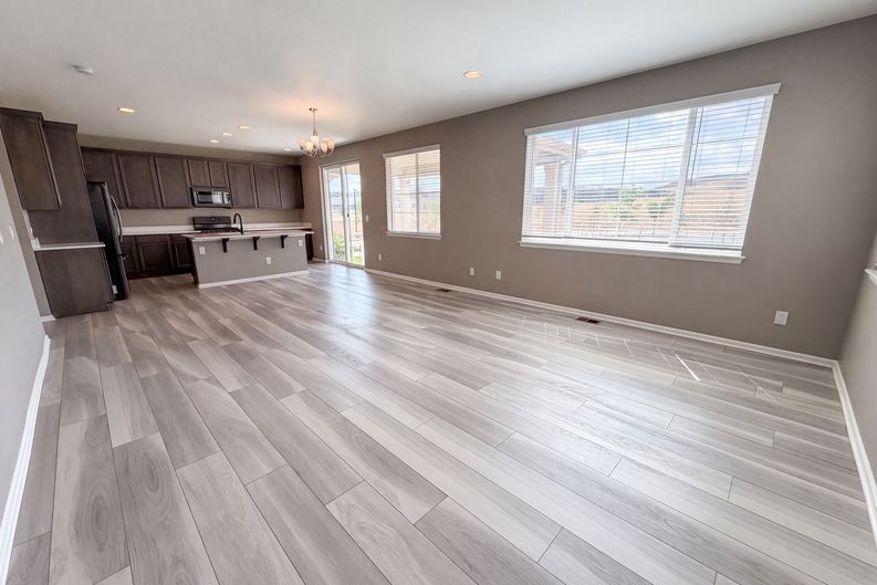 Photo 7 of 39 of 2450 Garganey Dr, Castle Rock, CO