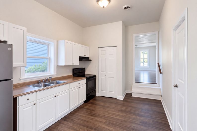 Photo 6 of 16 of 1625 N 22nd St, Richmond, VA