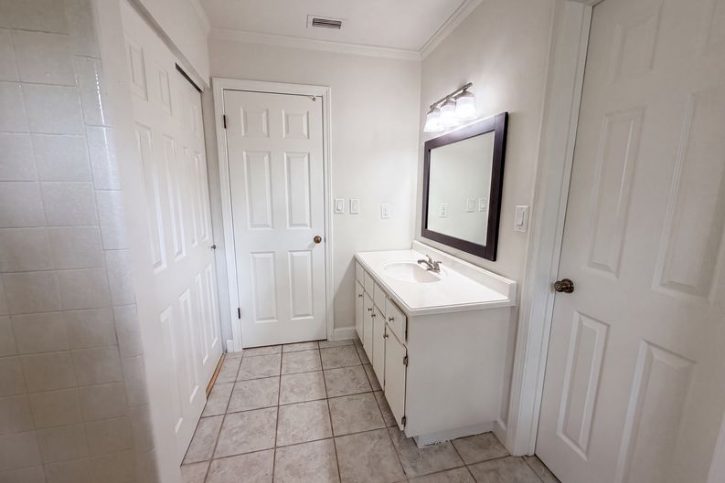 Photo 14 of 21 of 6854 Holly Hill Rd, Melrose, FL