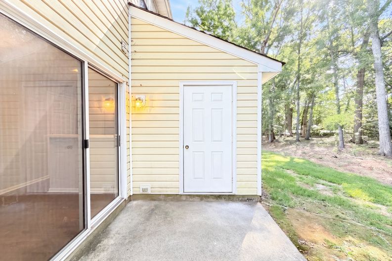 Photo 5 of 16 of 12605 Tucker Crossing Ln, Charlotte, NC