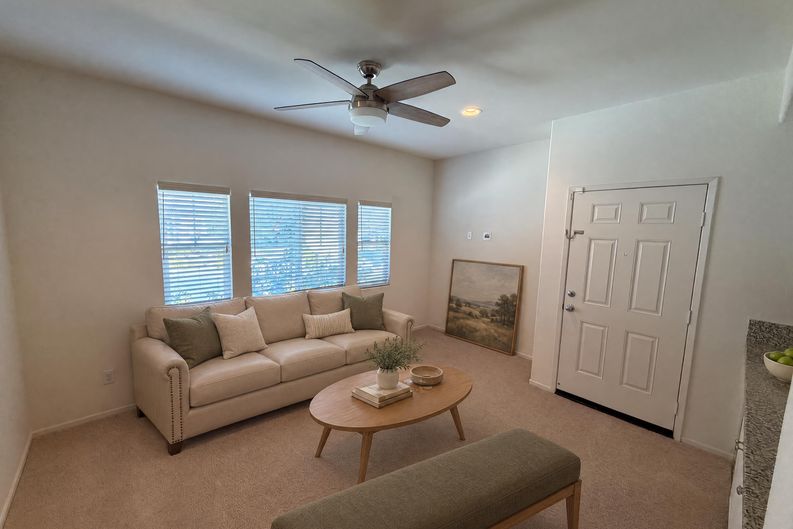 Photo 6 of 23 of 11382 Brewer Dr, Beaumont, CA