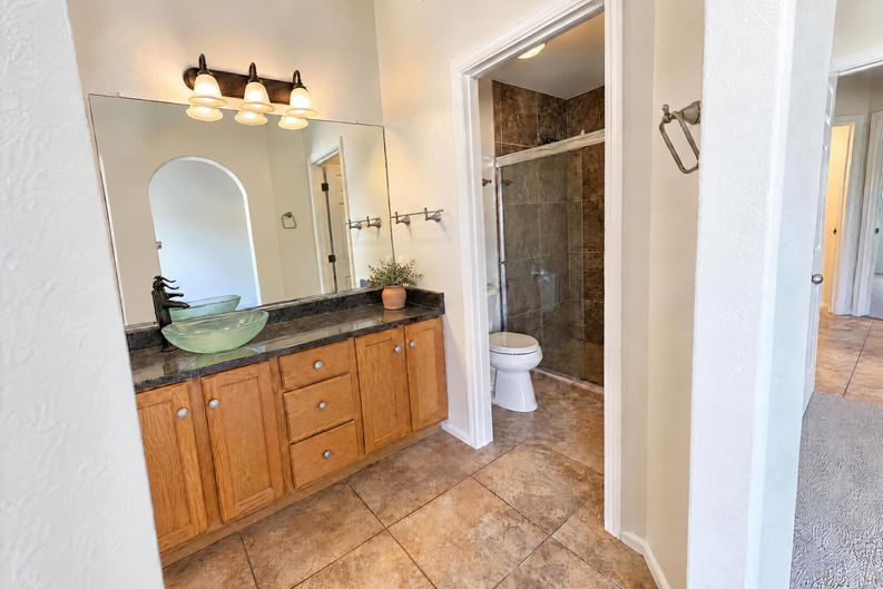 Photo 12 of 21 of 8067 S Old Canyon Ave, Tucson, AZ