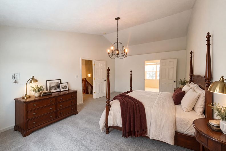 Photo 4 of 21 of 5259 Baysdon Cir, Indianapolis, IN