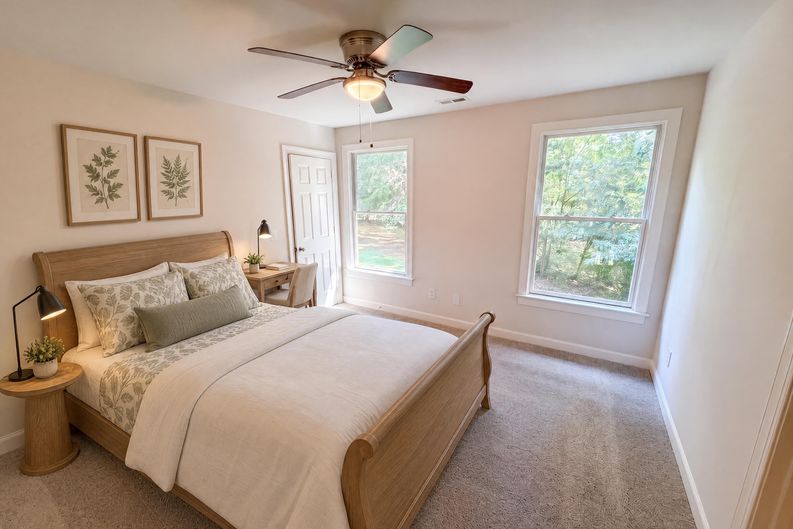 Photo 19 of 33 of 10124 Windtree Ln, Charlotte, NC