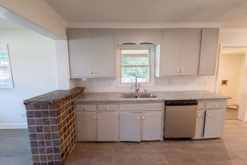Photo 13 of 17 of 1610 Martin Ave, Gastonia, NC