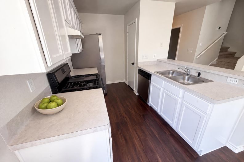 Photo 13 of 17 of 1555 Parkfield Cir, Round Rock, TX
