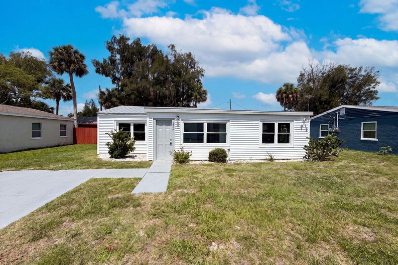 Photo 20 of 25 of 1604 Park Ave, Melbourne, FL