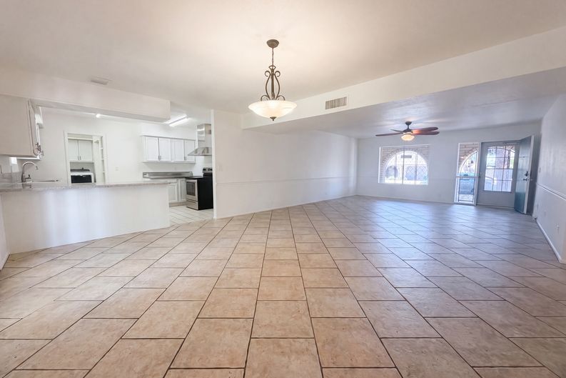 Photo 8 of 18 of 7519 E Ed Rice Ave, Mesa, AZ