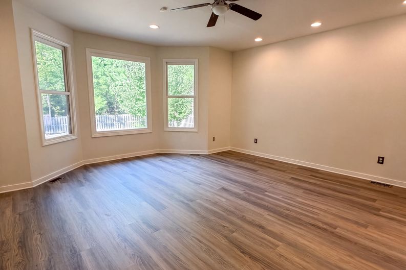 Photo 15 of 29 of 1516 Mullis Rd, Blythewood, SC