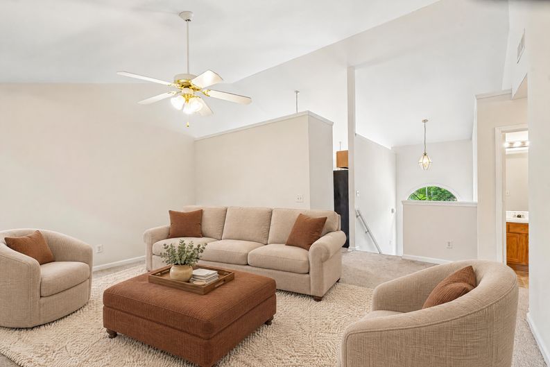 Photo 12 of 31 of 6550 Snowbird Ln, Douglasville, GA