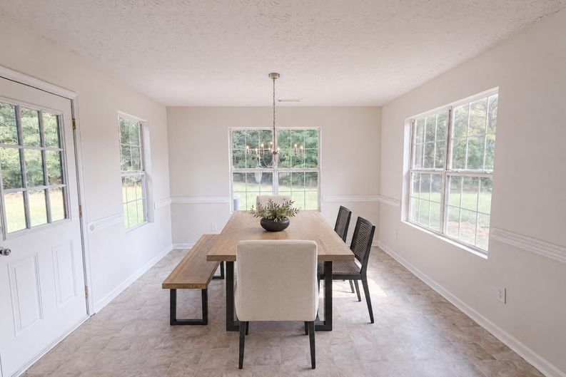 Photo 8 of 23 of 114 Beaty Ct, Flovilla, GA