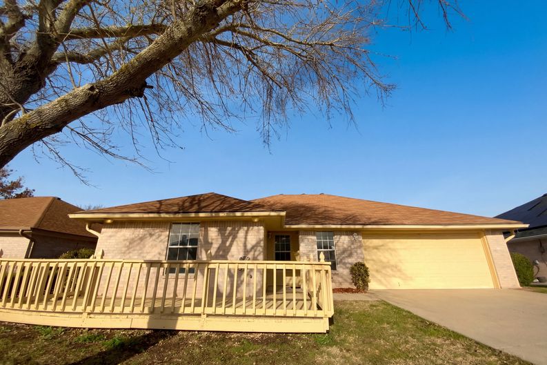 Photo 9 of 21 of 4307 Blueduck Dr, Killeen, TX