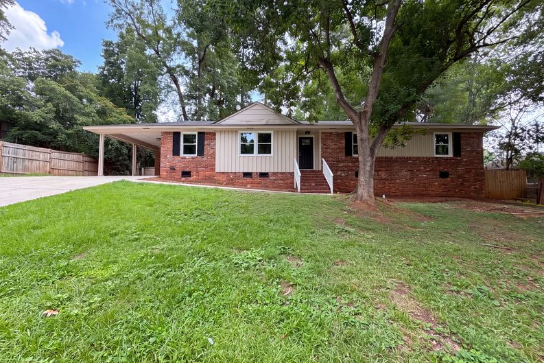 Photo 25 of 29 of 1710 Fairhaven Dr, Columbia, SC