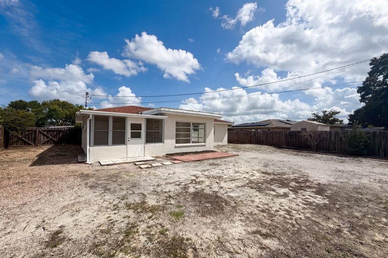 Photo 5 of 15 of 7328 Tangelo Ave, Port Richey, FL
