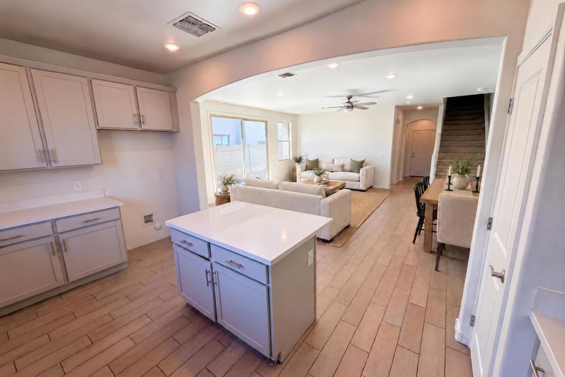 Photo 10 of 46 of 15237 W Sherman St, Goodyear, AZ