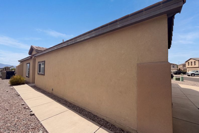 Photo 20 of 24 of 696 Troon Dr SE, Rio Rancho, NM