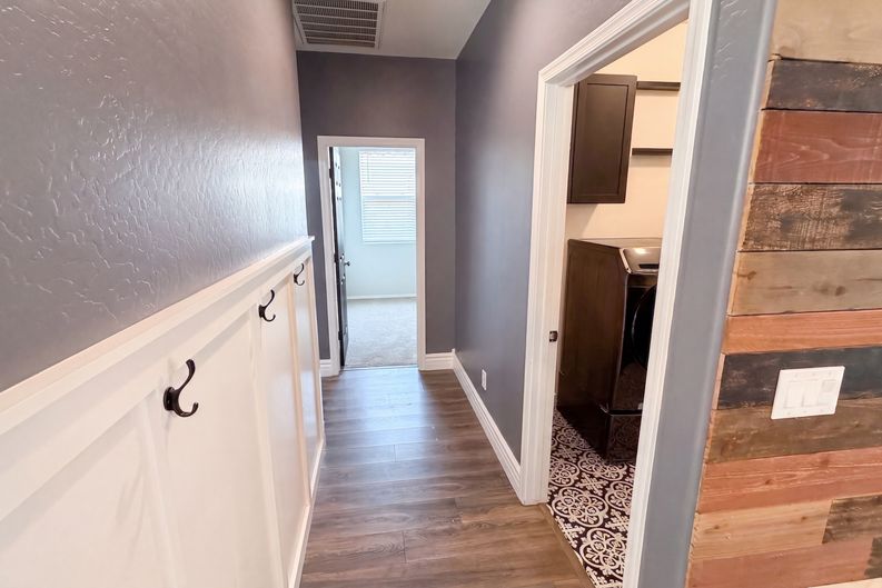 Photo 10 of 27 of 18175 W Carlota Ln, Surprise, AZ