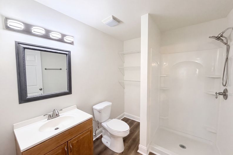 Photo 24 of 35 of 1396 Bramlett Forest Ct, Lawrenceville, GA