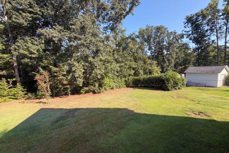 Photo 30 of 36 of 189 Victoria Dr, Inman, SC