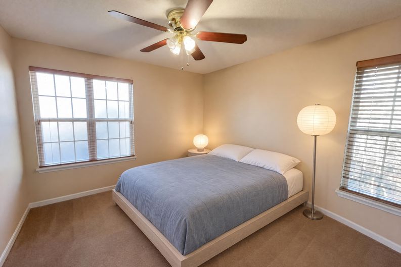 Photo 15 of 24 of 3062 Crest Ridge Cir SW, Marietta, GA