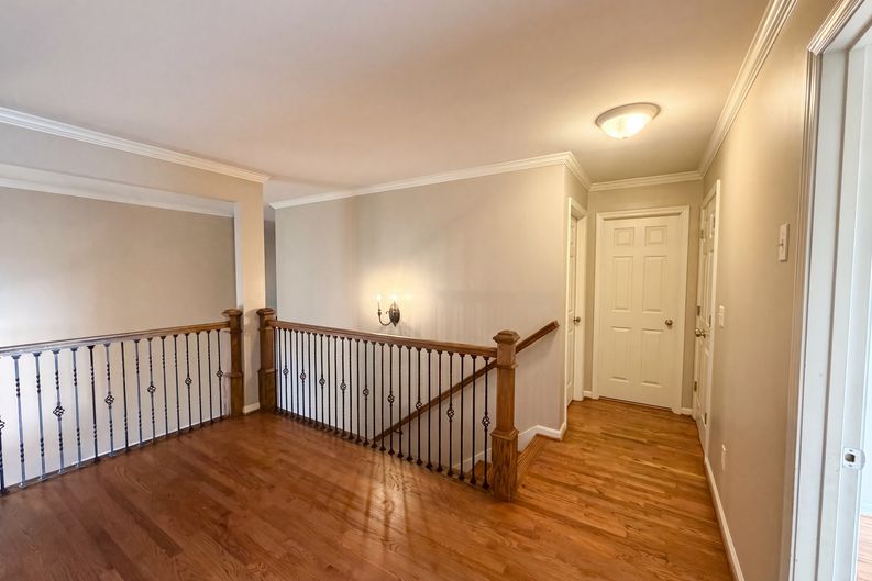 Photo 19 of 34 of 2299 Camden Dr SW, Marietta, GA