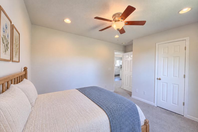 Photo 10 of 21 of 2319 Forrest Fields Dr, Chapel Hill, TN
