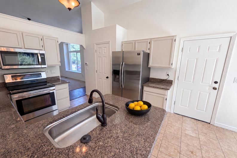 Photo 8 of 34 of 4408 Ashcroft Ave, Castle Rock, CO