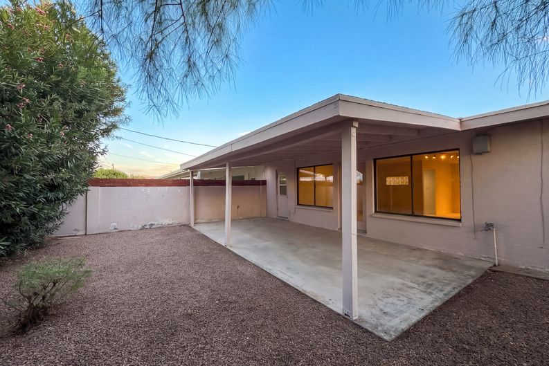 Photo 22 of 23 of 7700 E Meadowbrook Ave, Scottsdale, AZ