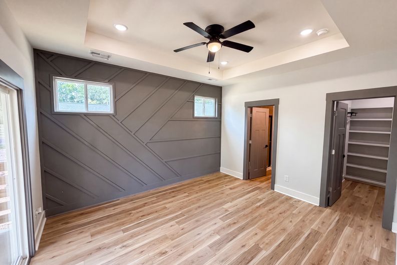 Photo 4 of 20 of 490 E 22nd St, Kannapolis, NC