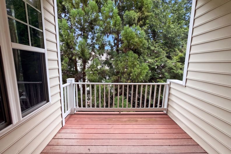 Photo 15 of 18 of 5108 Lady Of The Lake Dr, Raleigh, NC