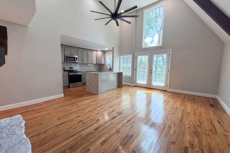 Photo 6 of 27 of 2801 Shades Crest Rd, Vestavia Hills, AL