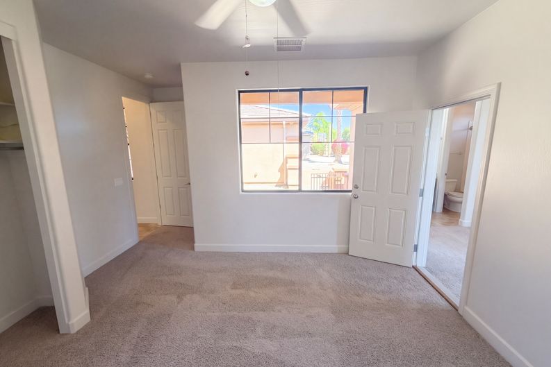Photo 19 of 23 of 16148 W Glenrosa Ave, Goodyear, AZ
