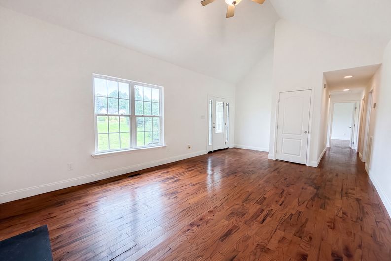 Photo 5 of 22 of 100 Miranda Rd, Warrior, AL