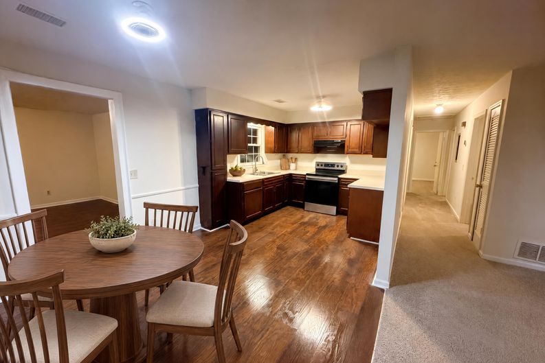 Photo 7 of 15 of 104 Hearthstone Dr, Lagrange, GA