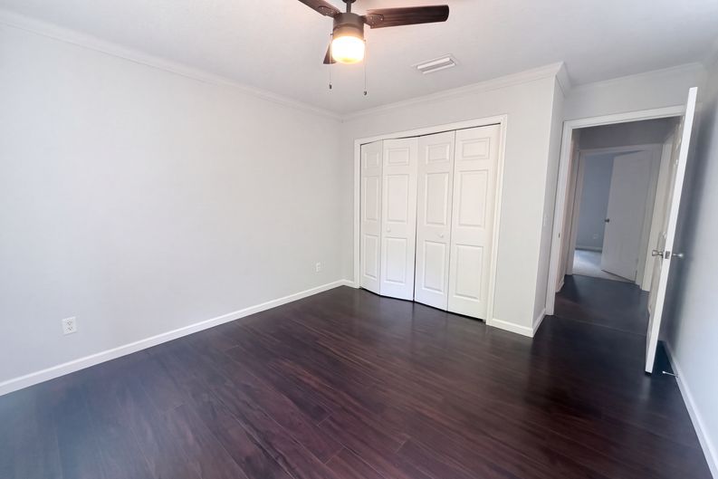 Photo 12 of 18 of 4814 Dale Ct, Middleburg, FL