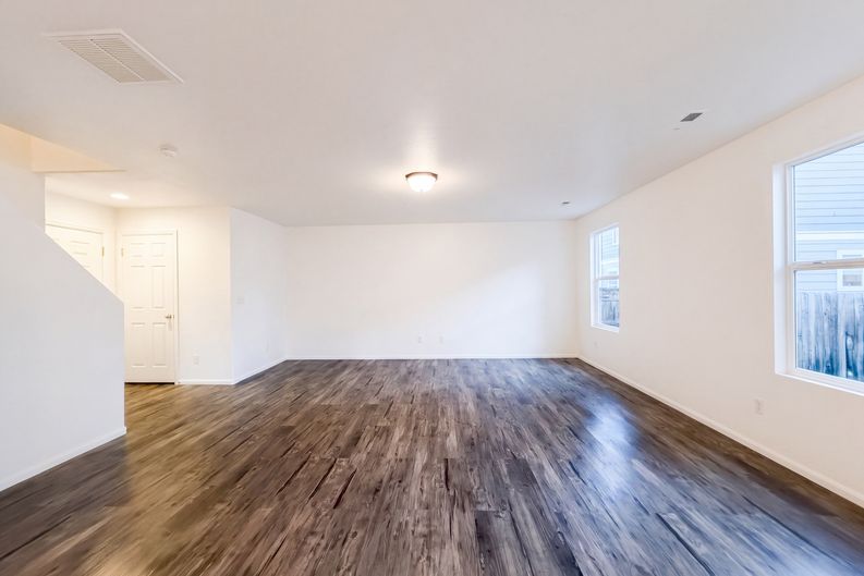 Photo 8 of 22 of 10590 Butte Dr, Longmont, CO