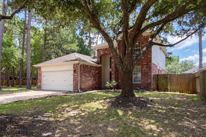 Photo 18 of 23 of 16107 Horseshoe Hill Ct, Cypress, TX