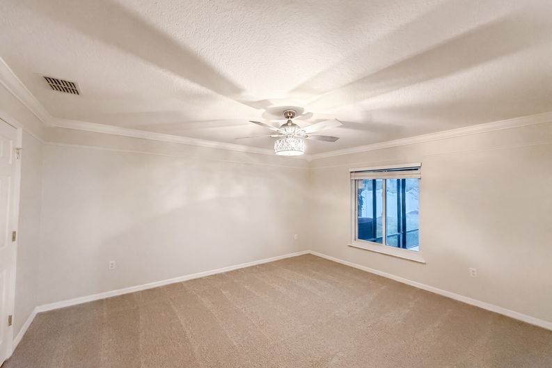 Photo 4 of 26 of 3312 White Blossom Ln, Clermont, FL