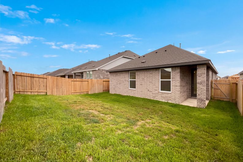 Photo 5 of 16 of 21511 Colonial Meadow Creek Trl, Waller, TX
