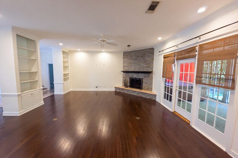 Photo 6 of 21 of 2109 Cumberland Ln, Albany, GA