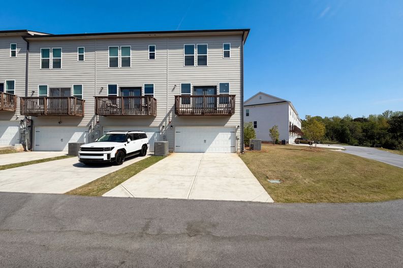 Photo 5 of 28 of 200 Cobalt Dr, Fayetteville, GA