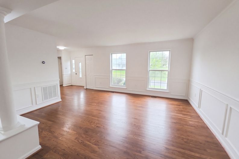Photo 10 of 34 of 7802 Marwood Dr, Clinton, MD