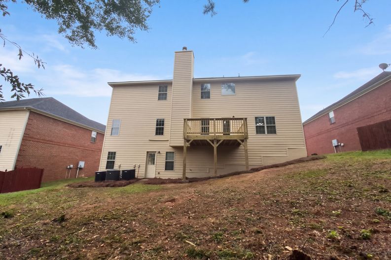 Photo 5 of 38 of 3581 Morinda Dr, Douglasville, GA